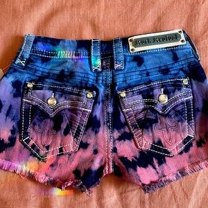 NWT Rock Revival Rima shorts